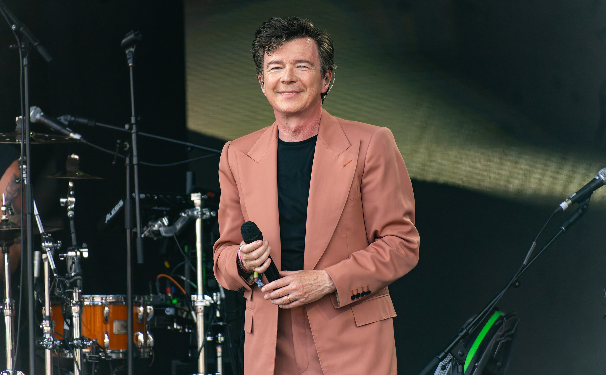 File:Rick Astley Tivoli Gardens.jpg - Wikipedia